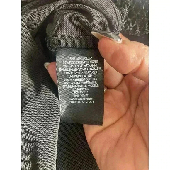 Alice + Olivia Black Delania Sequin Cropped Top Long Sleeve Blouse Size S/M - Picture 11 of 14